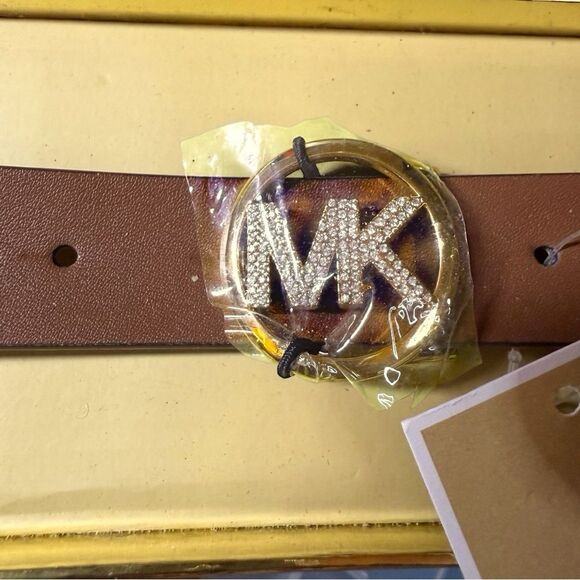 MICHAEL Michael Kors Brown Belt Pave Gold Logo Gift Box - Picture 4 of 9